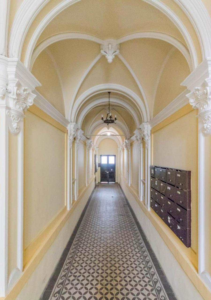 Budapest True Gem Downtown Next To Synagogue And Gozsdu Garden Area Buitenkant foto